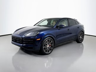 Certified 2025 Porsche Cayenne S image 1