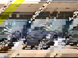 Used 2023 Toyota Highlander Limited image 1