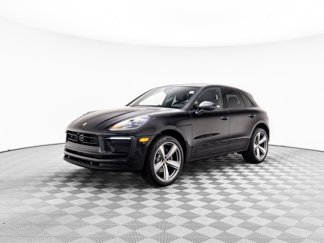Used 2024 Porsche Macan image 1