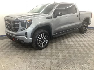 Used 2023 GMC Sierra 1500 AT4 w/ AT4 Preferred Package image 1