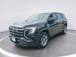 Used 2025 GMC Terrain Elevation image 1