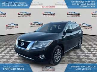 Used 2015 Nissan Pathfinder SV image 1