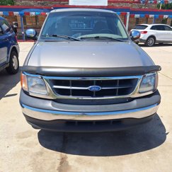 Used 2002 Ford F150 2WD Regular Cab image 1