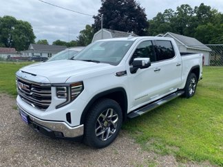 New 2025 GMC Sierra 1500 SLT w/ SLT Premium Plus Package image 1