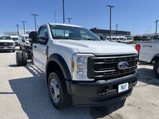 New 2025 Ford F550 4x4 Regular Cab Super Duty image 1