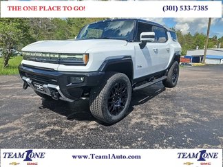 New 2025 GMC Hummer EV 2X image 1