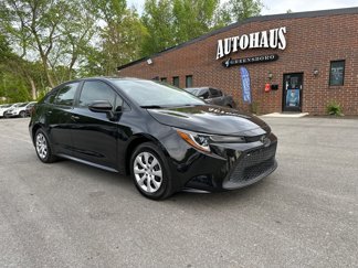 Used 2021 Toyota Corolla LE image 1