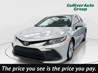 Used 2024 Toyota Camry LE image 1