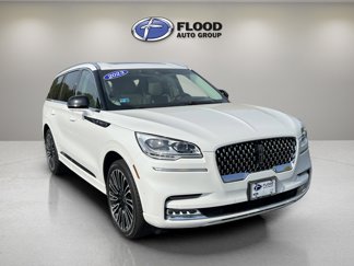 Certified 2023 Lincoln Aviator Black Label image 1