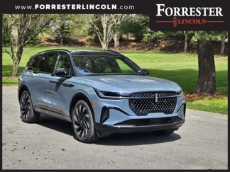 New 2025 Lincoln Nautilus Reserve image 1