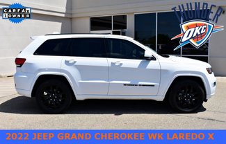 Used 2022 Jeep Grand Cherokee Laredo X image 1