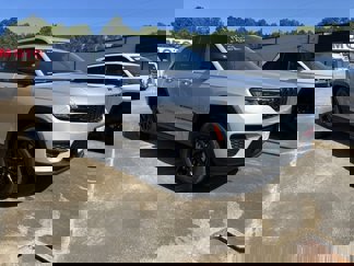 New 2025 Jeep Grand Cherokee Altitude image 1