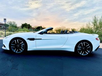 Used 2015 Aston Martin Vanquish Volante image 1