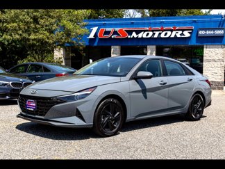 Used 2023 Hyundai Elantra SEL image 1