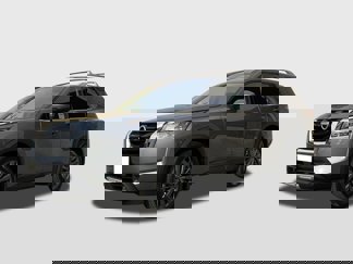 New 2025 Nissan Pathfinder SL w/ SL Premium Package image 1
