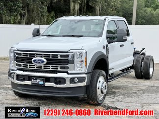 New 2025 Ford F450 XLT image 1