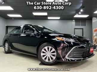 Used 2021 Toyota Camry LE image 1