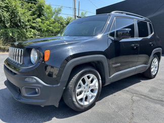 Used 2018 Jeep Renegade Latitude image 1