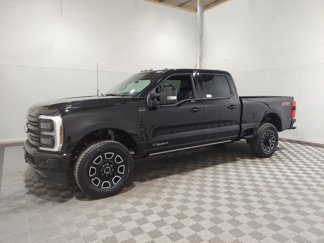 Used 2025 Ford F250 Platinum w/ FX4 Off-Road Package image 1