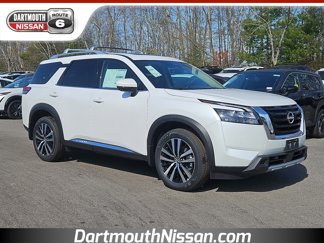 New 2025 Nissan Pathfinder Platinum image 1