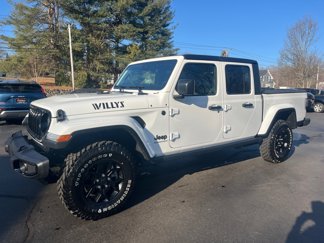 Used 2024 Jeep Gladiator Sport image 1