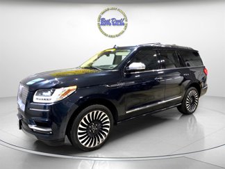 Used 2021 Lincoln Navigator Black Label w/ Cargo Convenience Package image 1