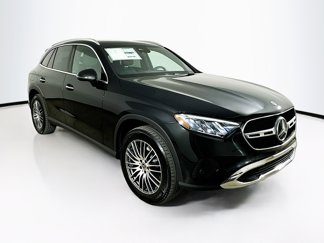 Used 2026 Mercedes-Benz GLC 300 4MATIC image 1
