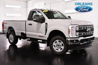 New 2025 Ford F350 XLT image 1