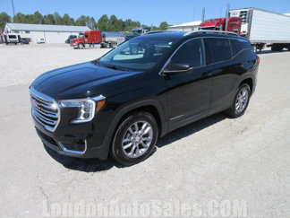 Used 2022 GMC Terrain SLT w/ LPO, Floor Liner Package image 1