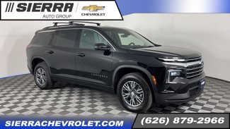 New 2025 Chevrolet Traverse LT image 1