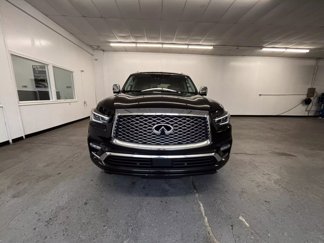 Used 2018 INFINITI QX80 4WD w/ Deluxe Technology Package image 1