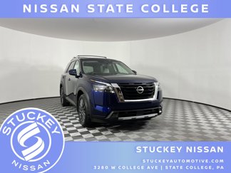 New 2025 Nissan Pathfinder SL w/ SL Premium Package image 1