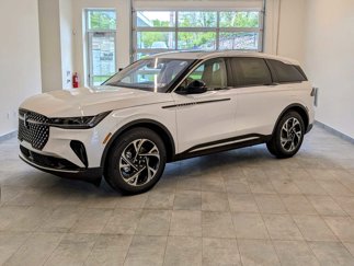 New 2025 Lincoln Nautilus Premier w/ Equipment Group 102A image 1
