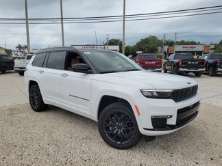 New 2025 Jeep Grand Cherokee L Summit image 1