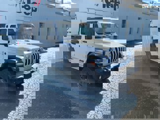 Used 2024 Jeep Wrangler Sport S image 1