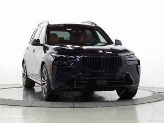 Used 2026 BMW X7 xDrive40i w/ M Sport Package image 1