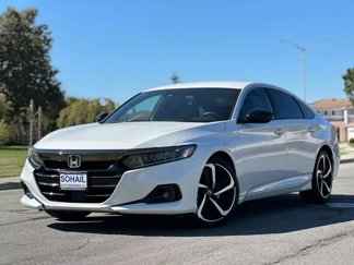 Used 2022 Honda Accord Sport image 1