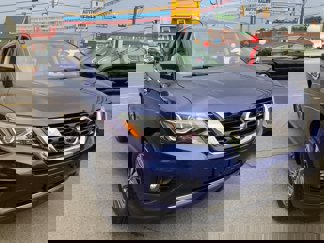 Used 2018 Nissan Pathfinder SL image 1