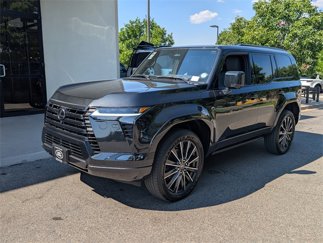 Used 2025 Lexus GX 550 image 1