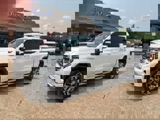 Used 2023 GMC Sierra 1500 Denali w/ Denali Reserve Package image 1