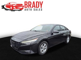 Used 2021 Hyundai Elantra SE image 1