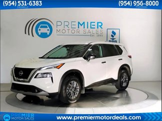 Used 2023 Nissan Rogue S image 1