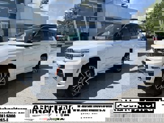 New 2025 Jeep Grand Cherokee L Summit image 1