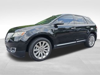 Used 2013 Lincoln MKX FWD image 1