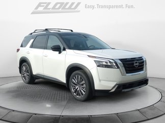 New 2025 Nissan Pathfinder SL image 1