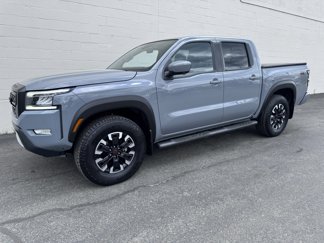Used 2023 Nissan Frontier PRO-4X image 1