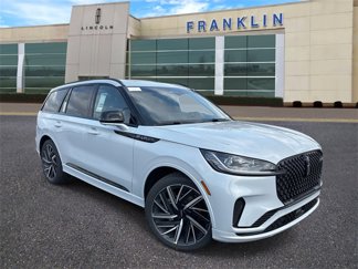 New 2025 Lincoln Aviator Black Label w/ Jet Appearance Package image 1