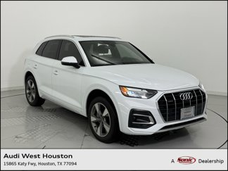 Certified 2022 Audi Q5 2.0T Premium Plus w/ Premium Plus Package image 1