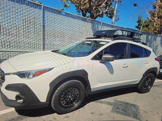 Used 2024 Subaru Crosstrek 2.0i Premium image 1