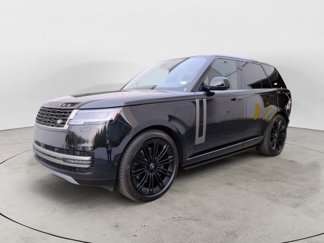 New 2025 Land Rover Range Rover SE image 1